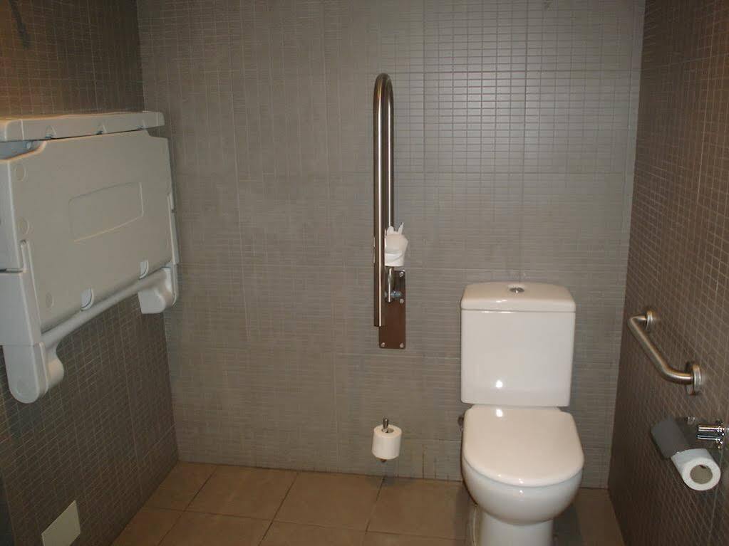 Hotel Estel Berga Luaran gambar